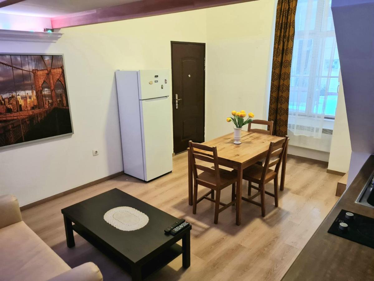 Lola Apartment Budapeste Exterior foto